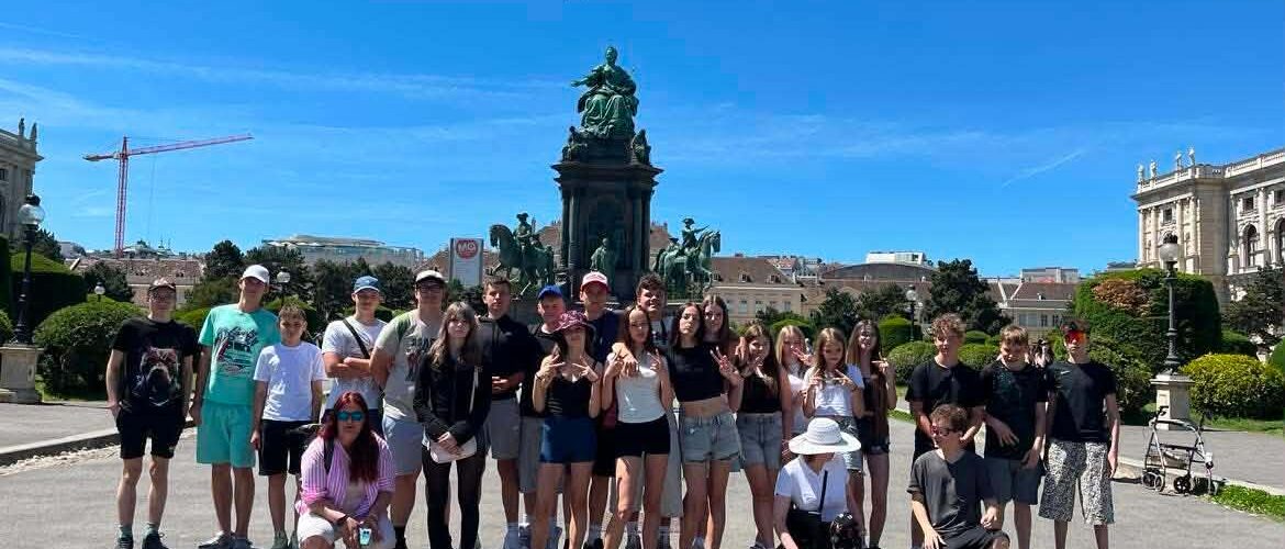 Osmáci vyrazili za poznáním i zábavou do Vídně